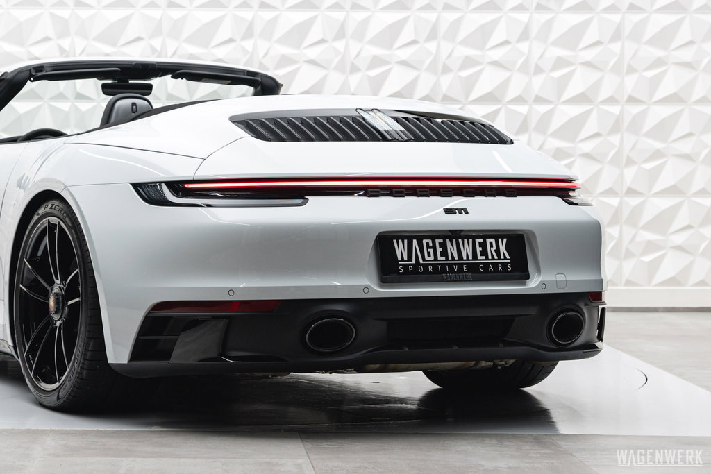 Porsche 992 Carrera GTS