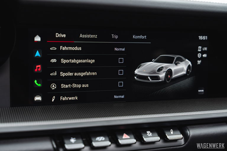 Porsche 992 Carrera GTS