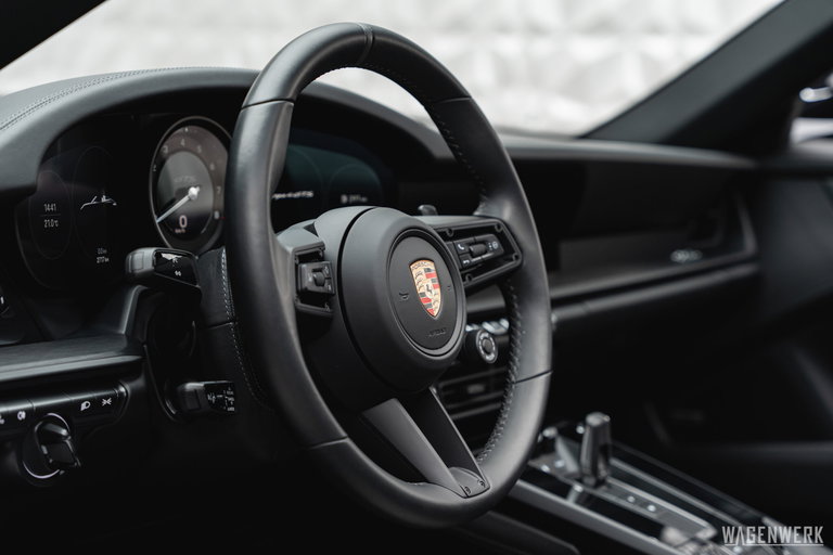 Porsche 992 Edition 50 Jahre Porsche Design