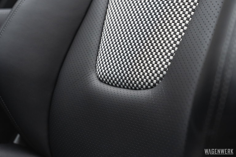 Porsche 992 Edition 50 Jahre Porsche Design