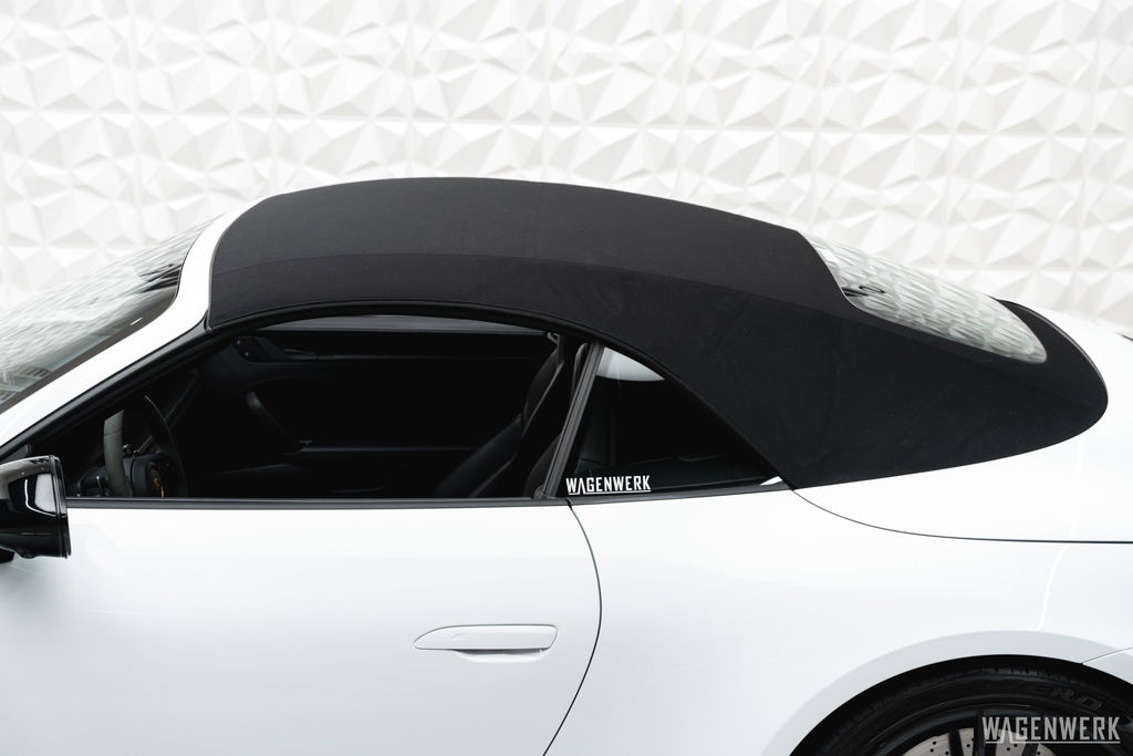 Porsche 992 Carrera GTS