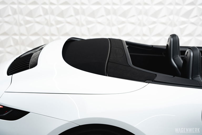 Porsche 992 Carrera GTS