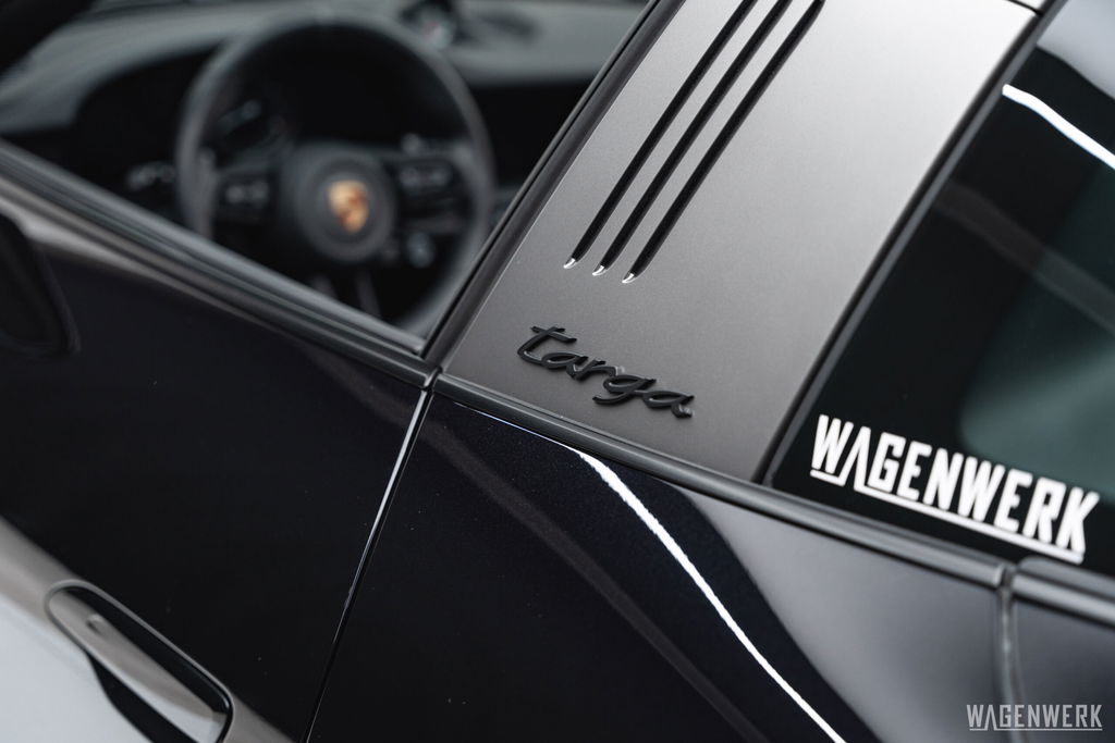 Porsche 992 Edition 50 Jahre Porsche Design