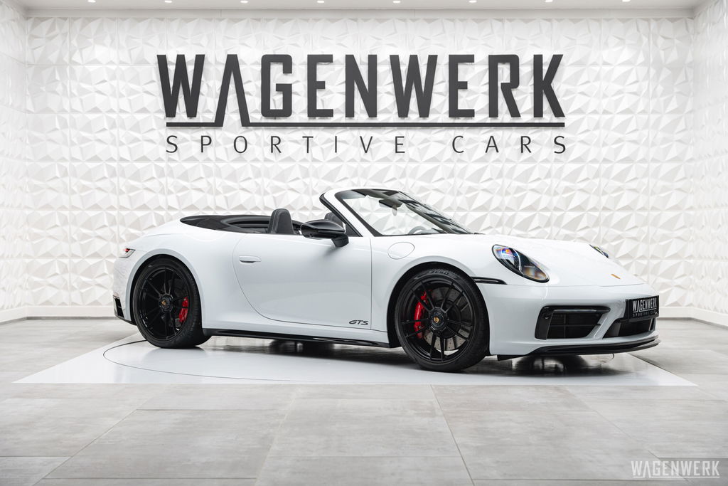 Porsche 992 Carrera GTS