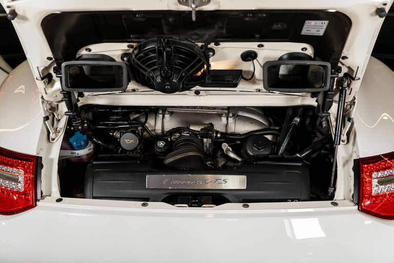 Porsche 997.2 Carrera GTS