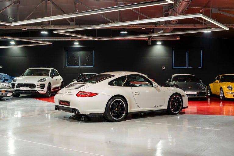 Porsche 997.2 Carrera GTS