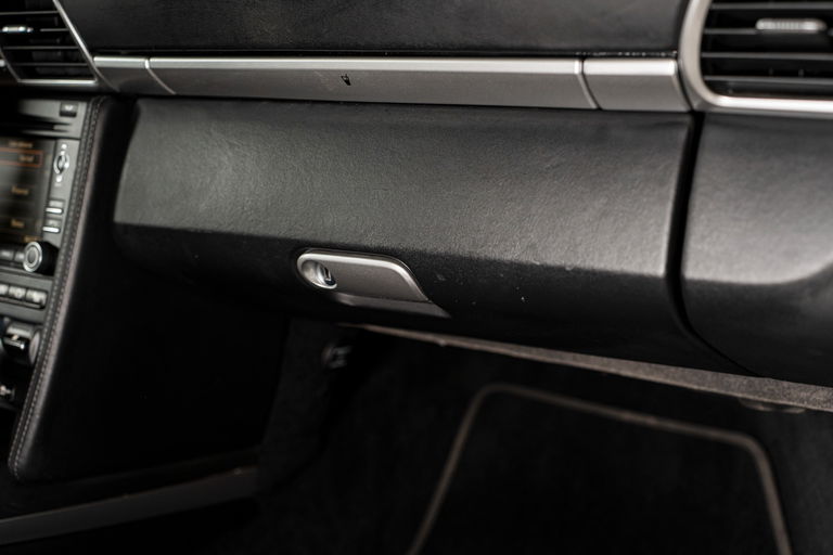 Porsche 997.2 Carrera GTS