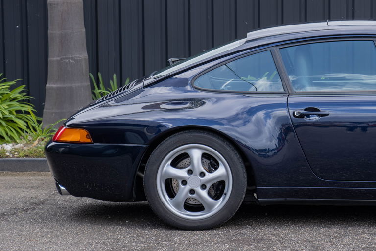Porsche 993 Carrera