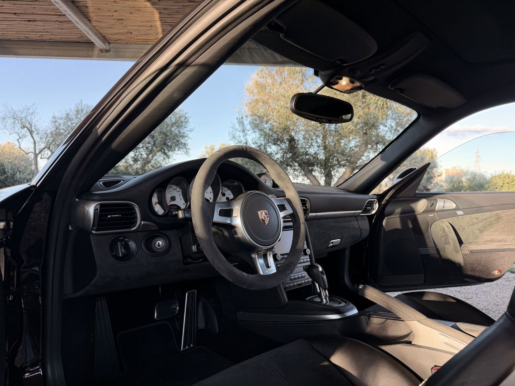 Porsche 997.2 Carrera 4 GTS