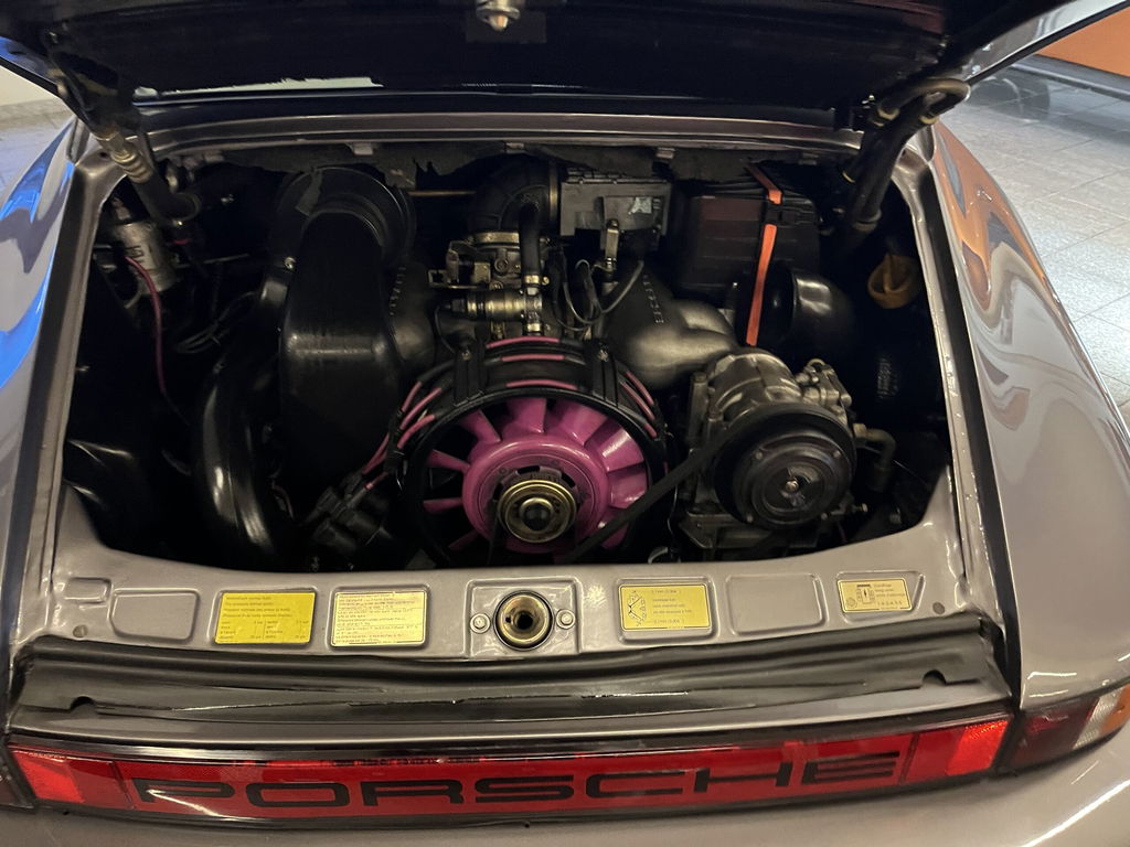 Porsche 911 Carrera 3.2