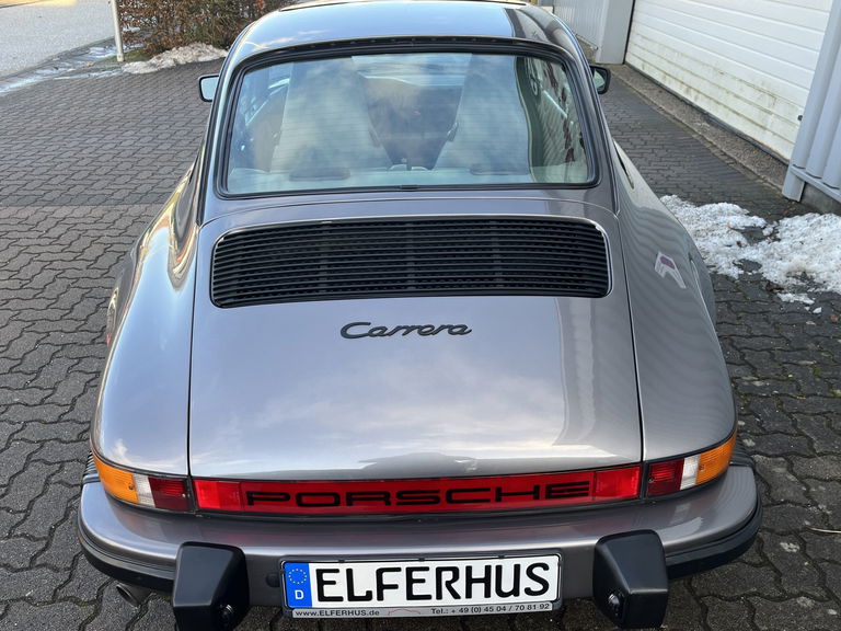Porsche 911 Carrera 3.2