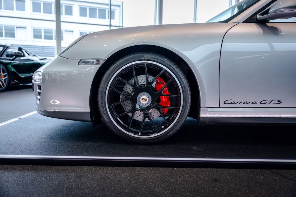Porsche 997.2 Carrera GTS