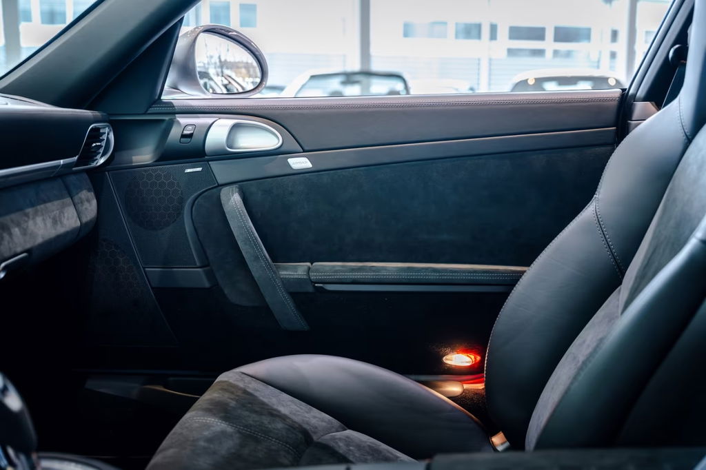 Porsche 997.2 Carrera GTS