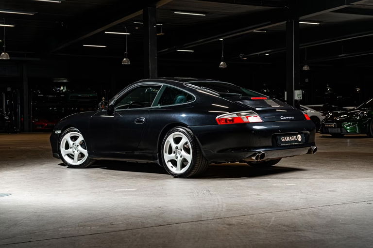 Porsche 996 Carrera