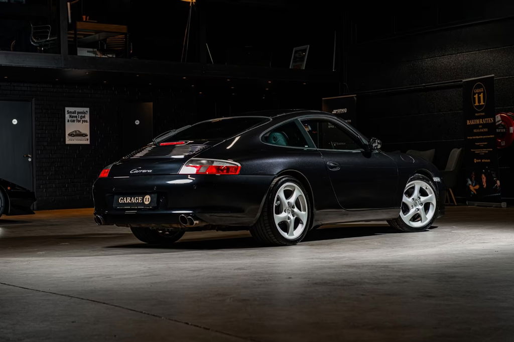 Porsche 996 Carrera