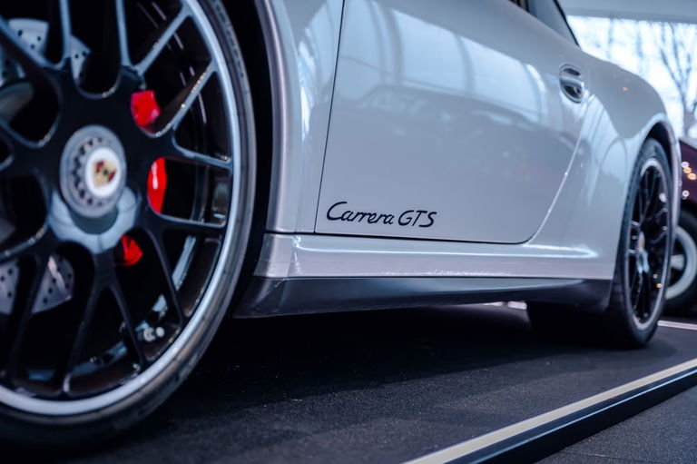 Porsche 997.2 Carrera GTS