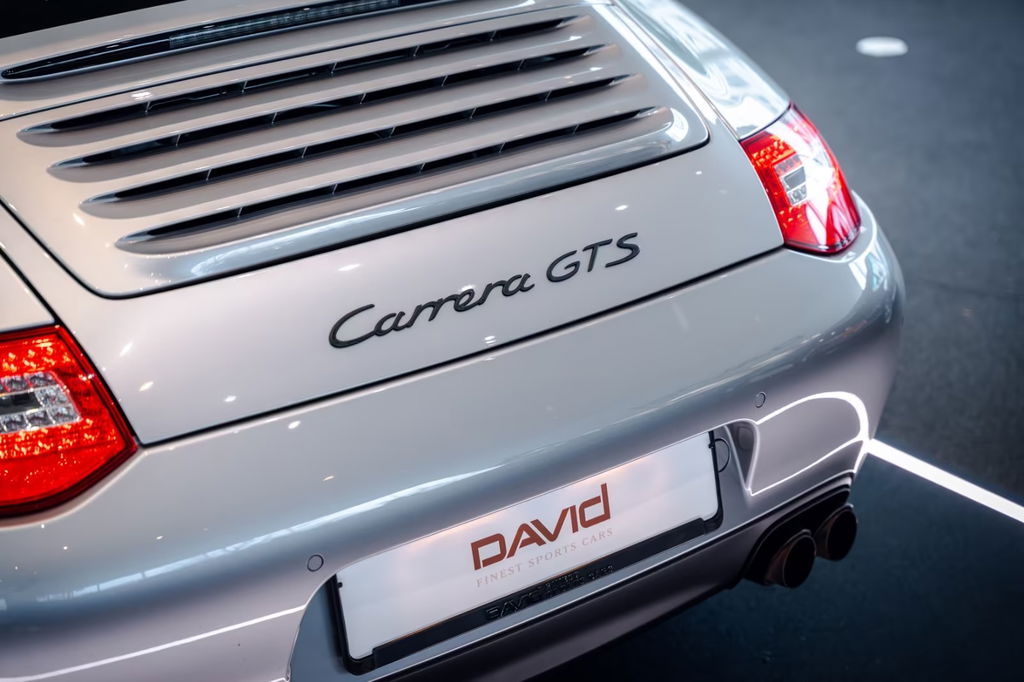 Porsche 997.2 Carrera GTS