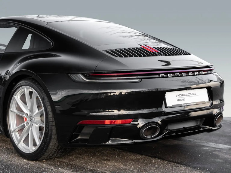 Porsche 992 Carrera 4S