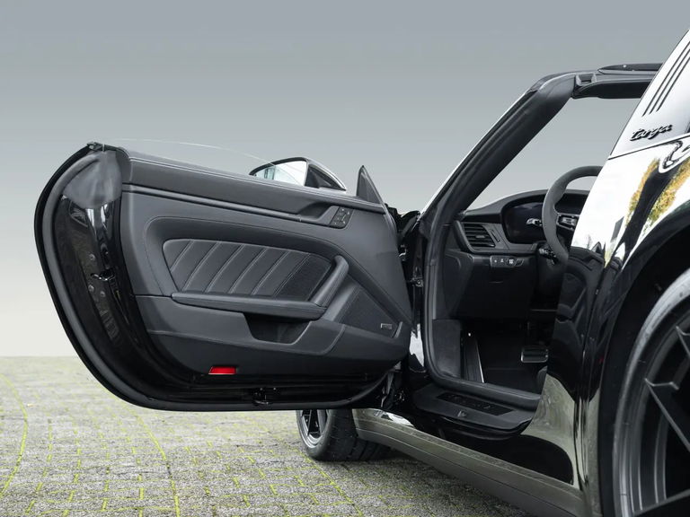 Porsche 992.2 Targa 4 GTS