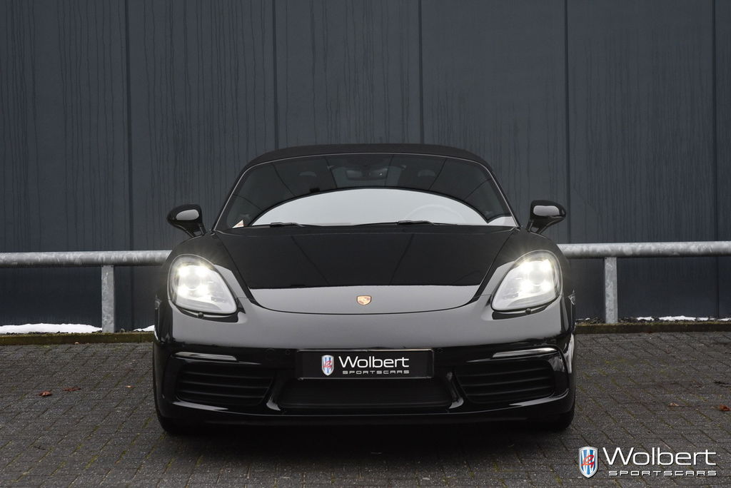 Porsche 718 Boxster