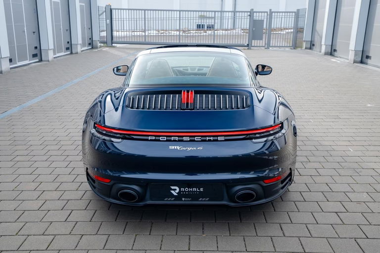 Porsche 992 Targa 4