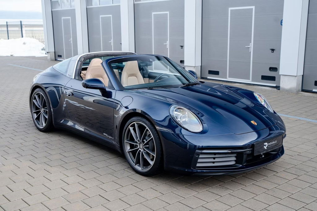 Porsche 992 Targa 4
