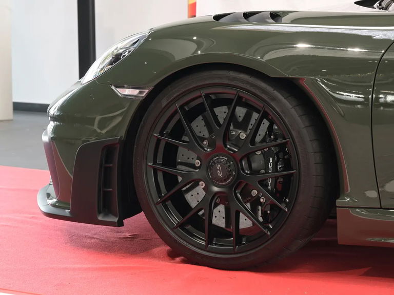 Porsche 718 Spyder RS