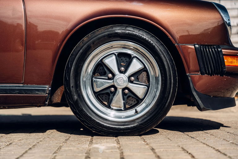 Porsche 911 Modified