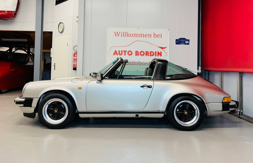 Porsche 911 SC