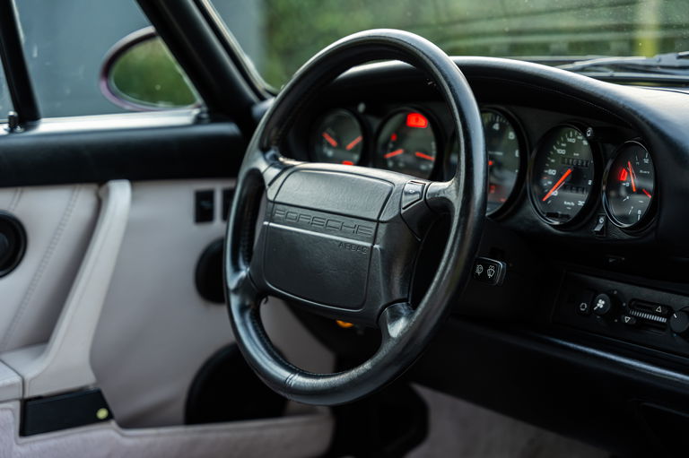 Porsche 964 Carrera 2