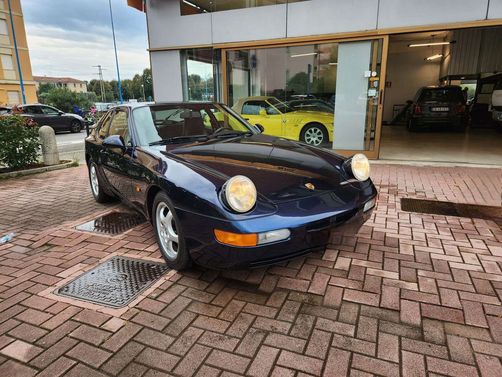 Porsche 968