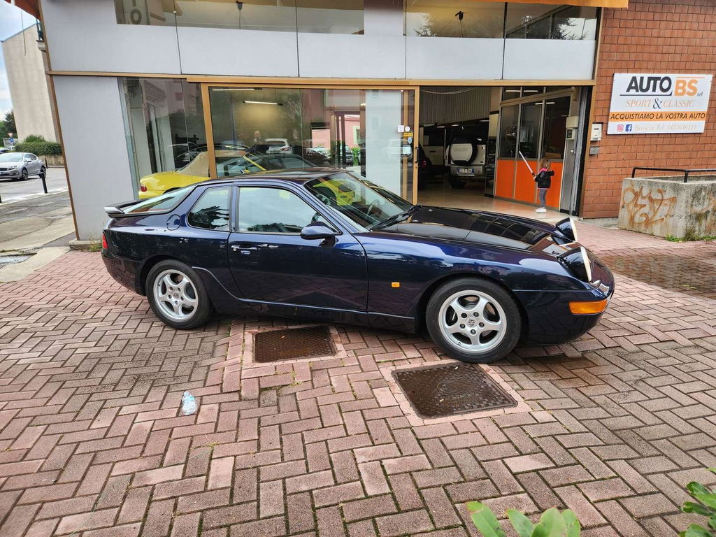 Porsche 968