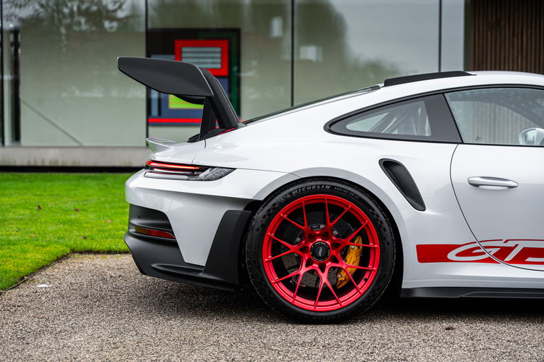 Porsche 992 GT3 RS
