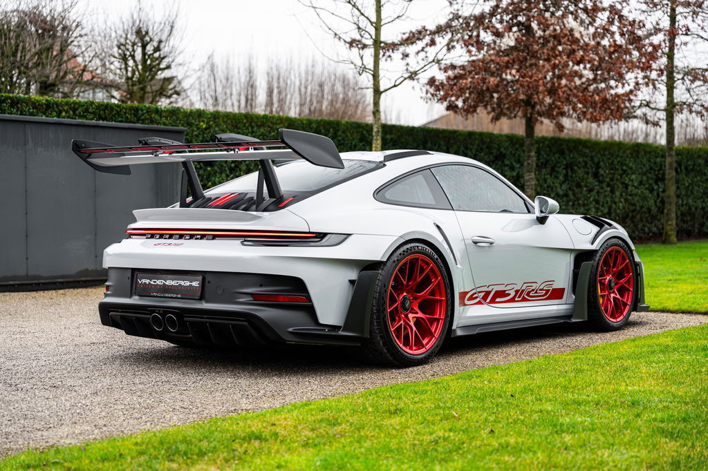 Porsche 992 GT3 RS