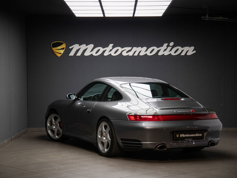 Porsche 996 Carrera 4S