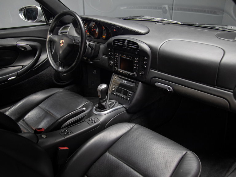 Porsche 996 Carrera 4S