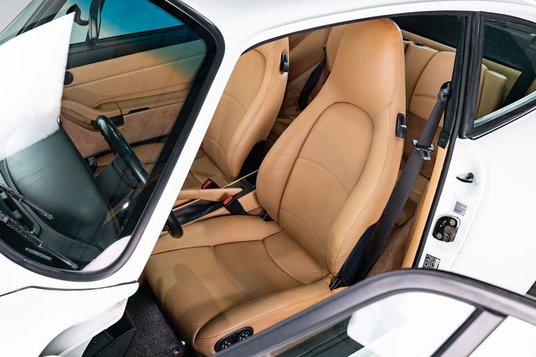 Porsche 993 Carrera 4S