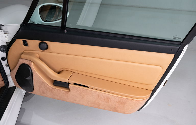 Porsche 993 Carrera 4S