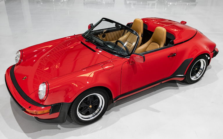 Porsche 911 Carrera 3.2 Speedster (US)