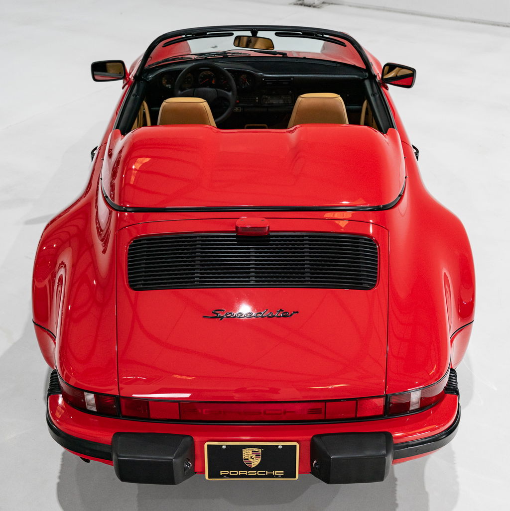 Porsche 911 Carrera 3.2 Speedster (US)