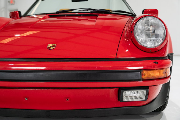 Porsche 911 Carrera 3.2 Speedster (US)