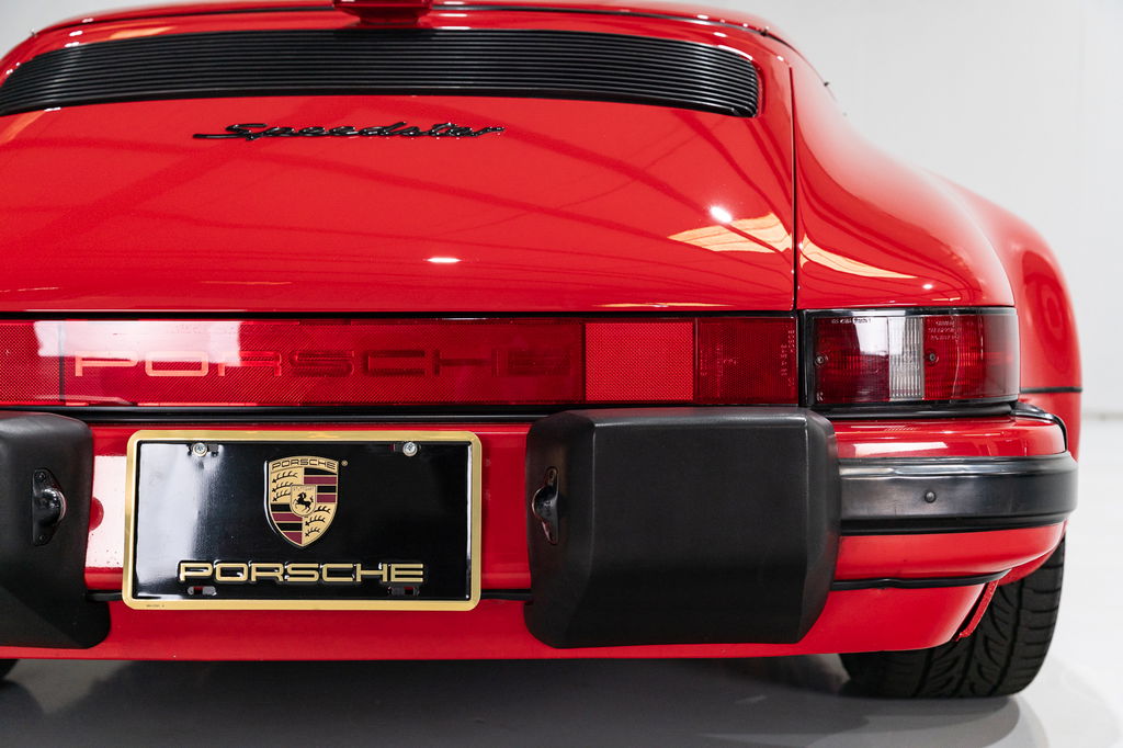 Porsche 911 Carrera 3.2 Speedster (US)