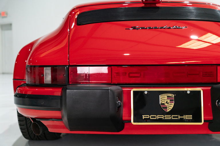 Porsche 911 Carrera 3.2 Speedster (US)