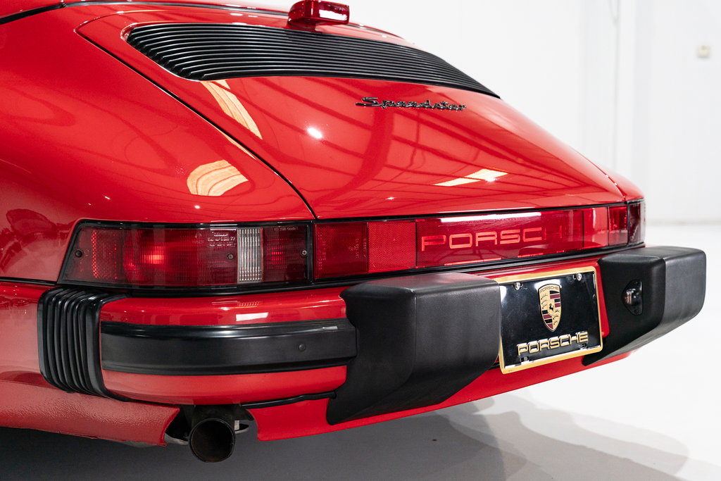 Porsche 911 Carrera 3.2 Speedster (US)