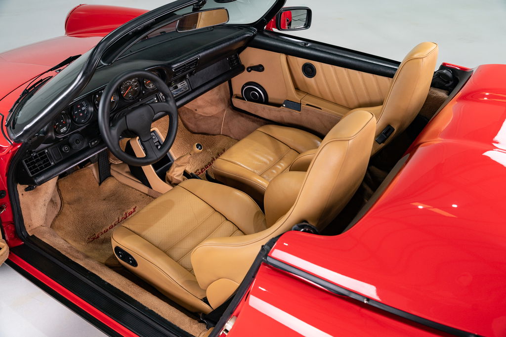 Porsche 911 Carrera 3.2 Speedster (US)