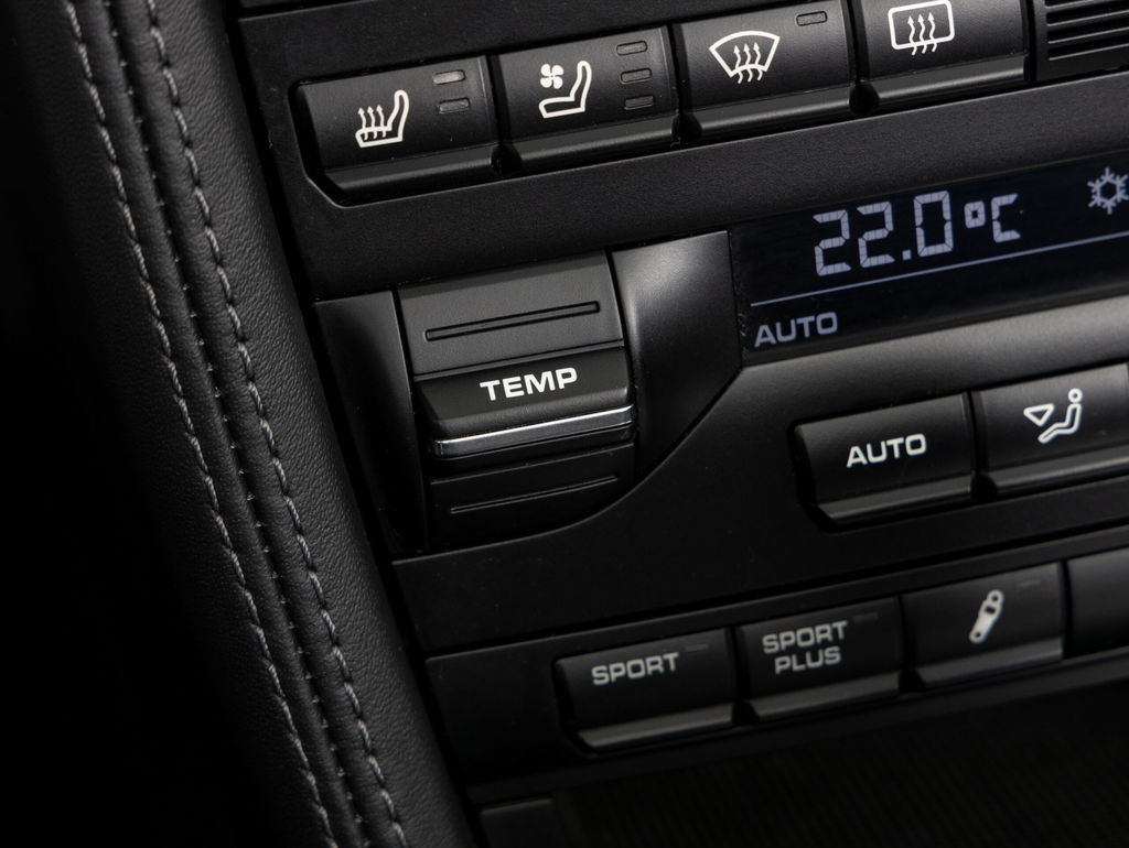 Porsche 997.2 Carrera GTS