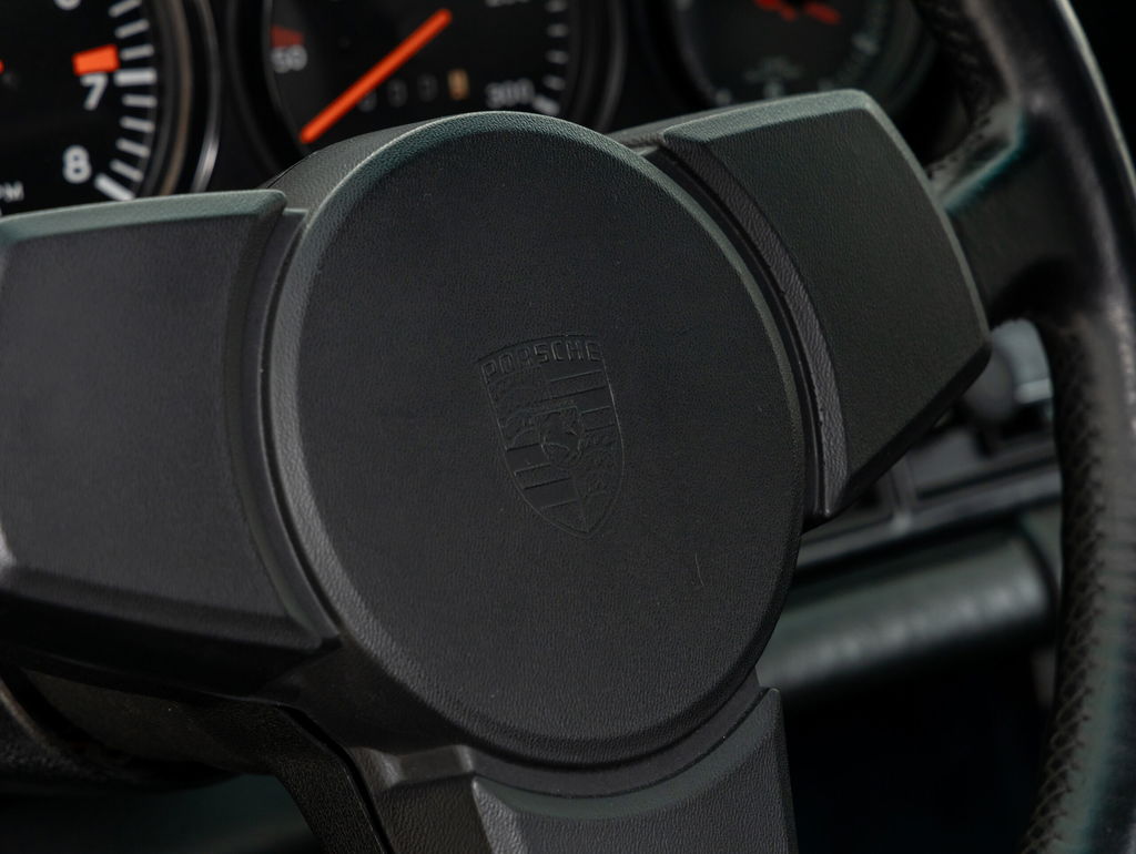 Porsche 911 Turbo 3.0