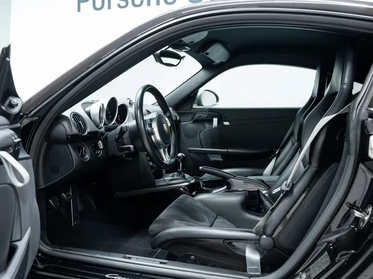 Porsche 987 Cayman R