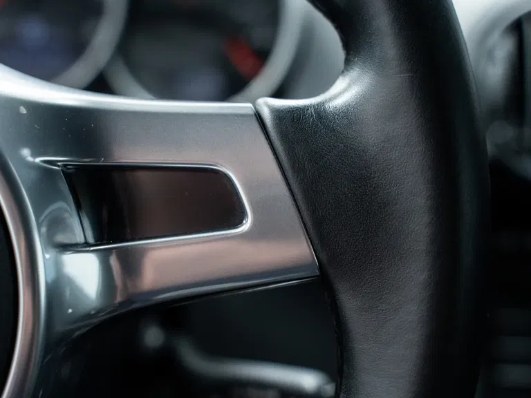 Porsche 987 Cayman R