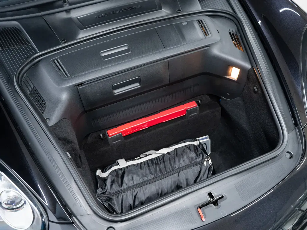 Porsche 987 Cayman R